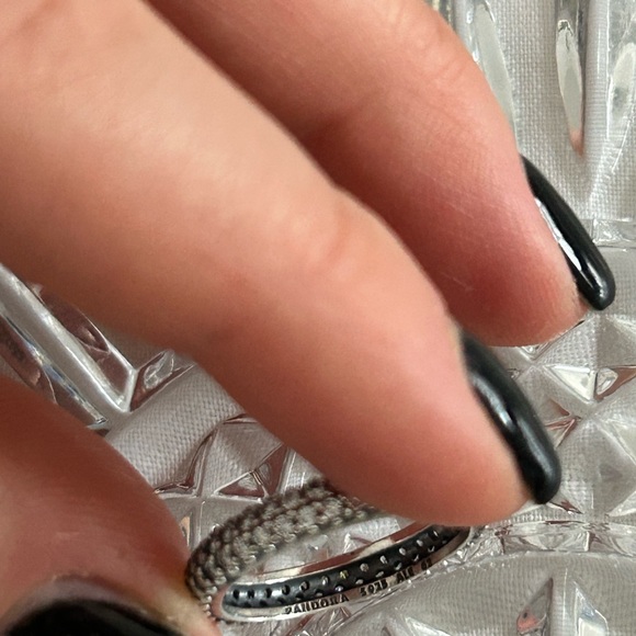 Fully crystal ring from Pandora - Picture 3 of 4